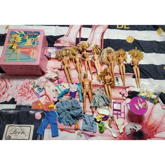 Vintage Barbie lot - Picture 13 of 15